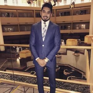 Meet your Posher, Omar